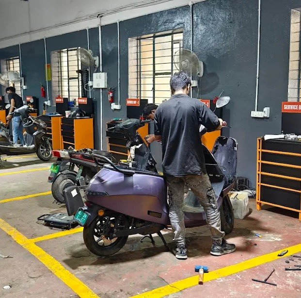 EV diagnostics and repair at our service station